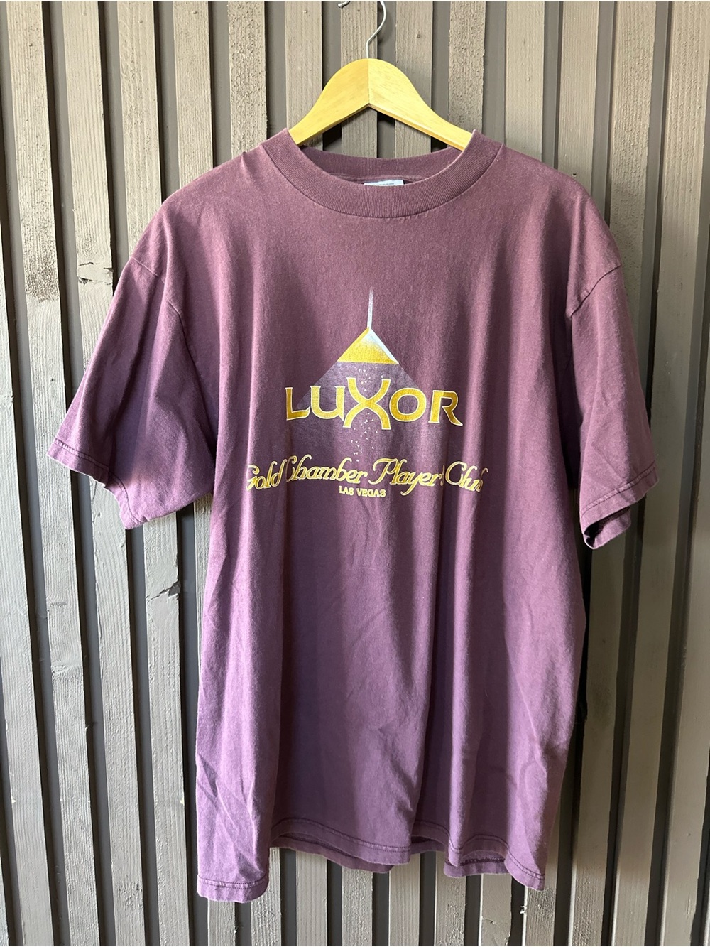 VTG Luxor Las Vegas Shirt Mens Size XL Mauve Gold Chamber Players Club Pyramid
